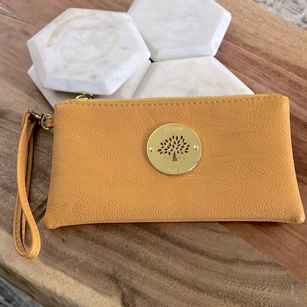 Mulberry Est. 1971 Daria Wrist Wallet Clutch Authentic Yellow and Gold